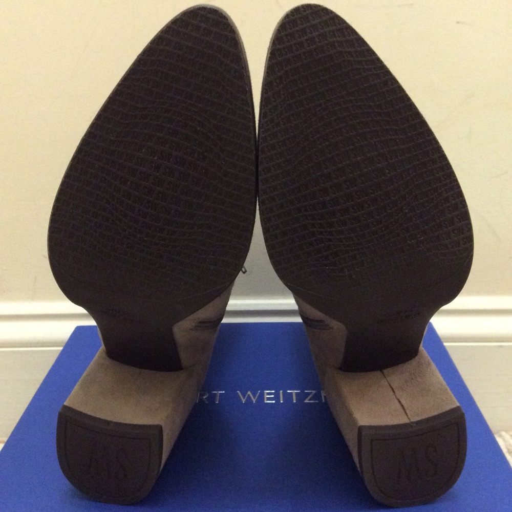 🆕 STUART WEITZMAN gray taupe suede ankle boots - Picture 6 of 8